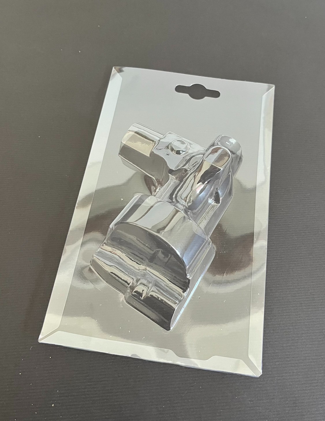 Folding cover